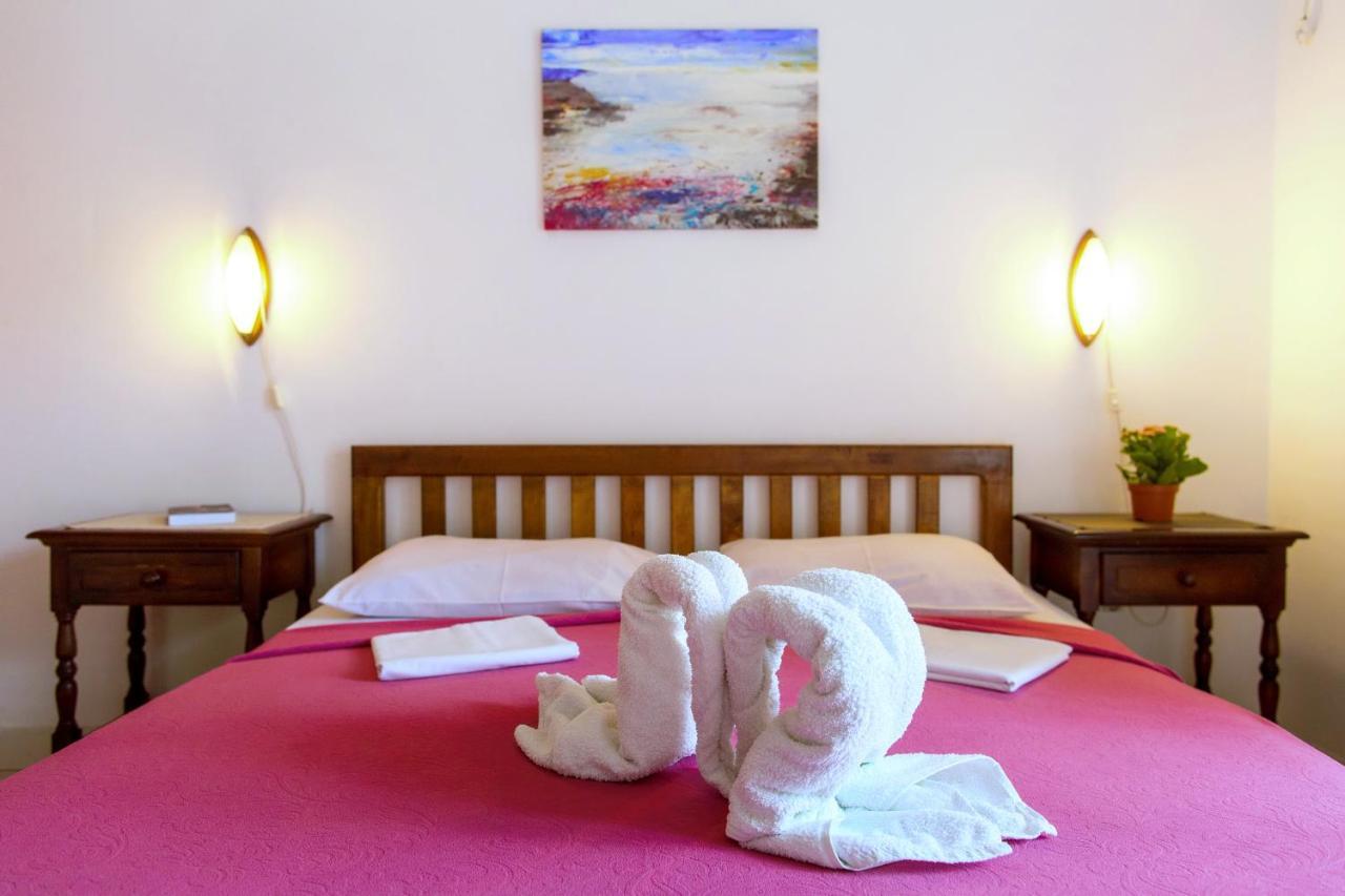 Guest House Mandarina 부드바 외부 사진